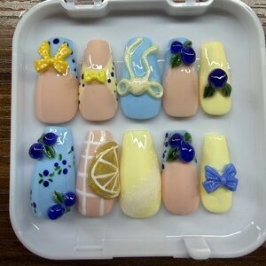 Blueberries and Lemons themed press on nails